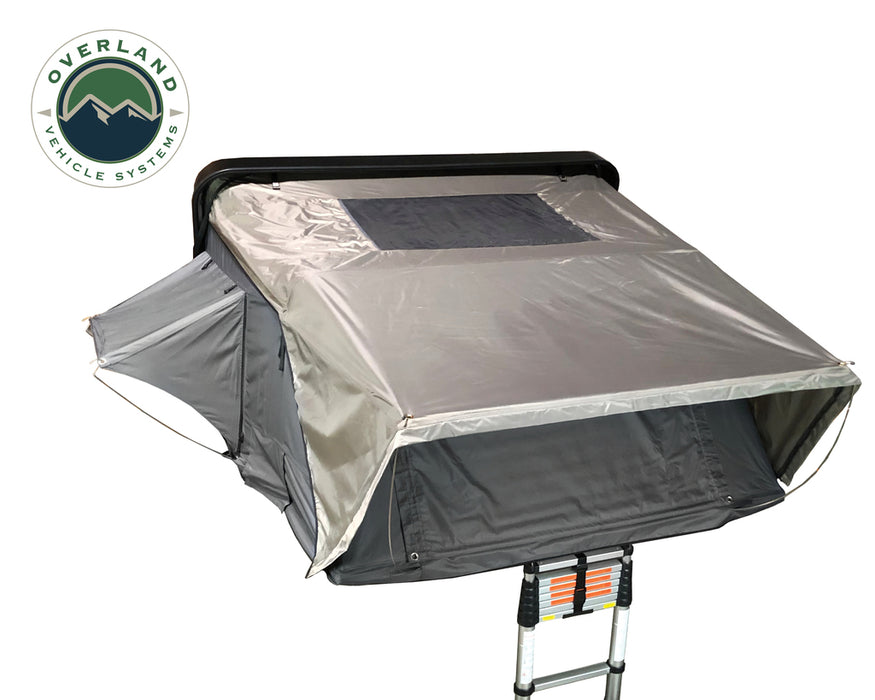 OVS Bushveld - 4 Person 4 Seasons Hardshell Roof Top Tent