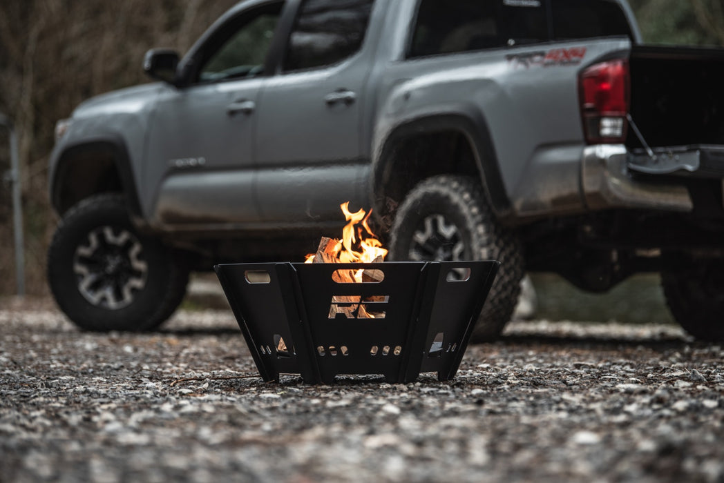 Rough Country Overland Collapsible Fire Pit with Carry Bag