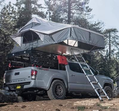 Smittybilt GEN2 Overlander XL 3-4 Person Softshell Rooftop Tent